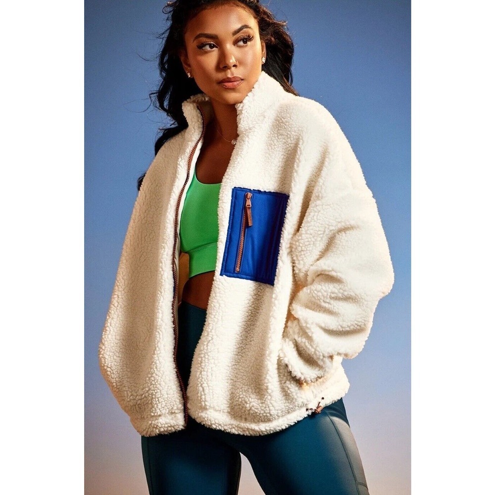 NWOT Fabletics Rylan Sherpa Jacket Womens Cream Adjustable Hem Mock Neck Small